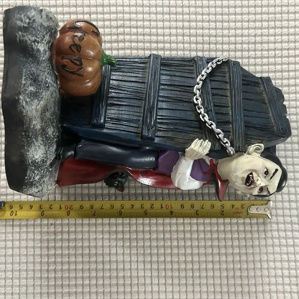 Gothic Dracula Vampire Bookend Doorstop 9” Resin Figure Halloween Decor